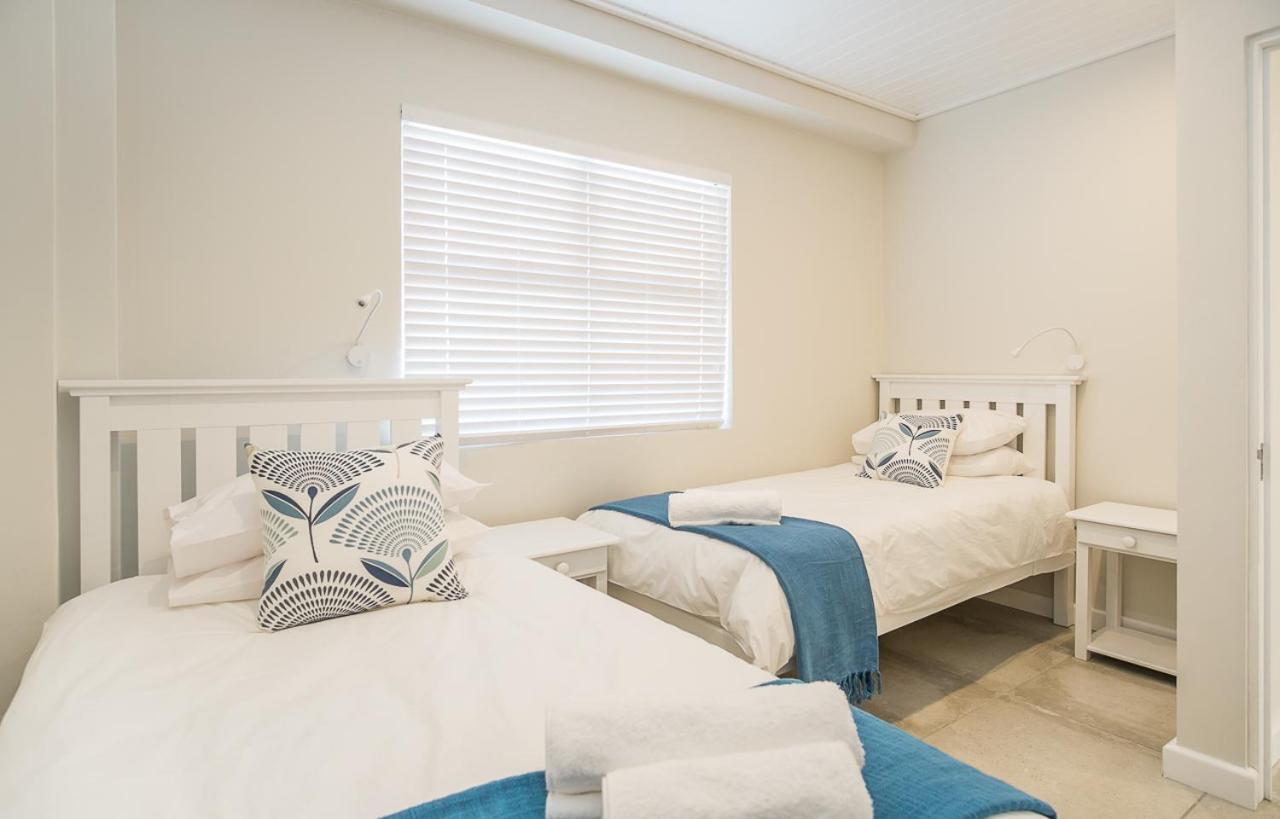 Fork West Holiday Apartments Elands Bay Exterior photo